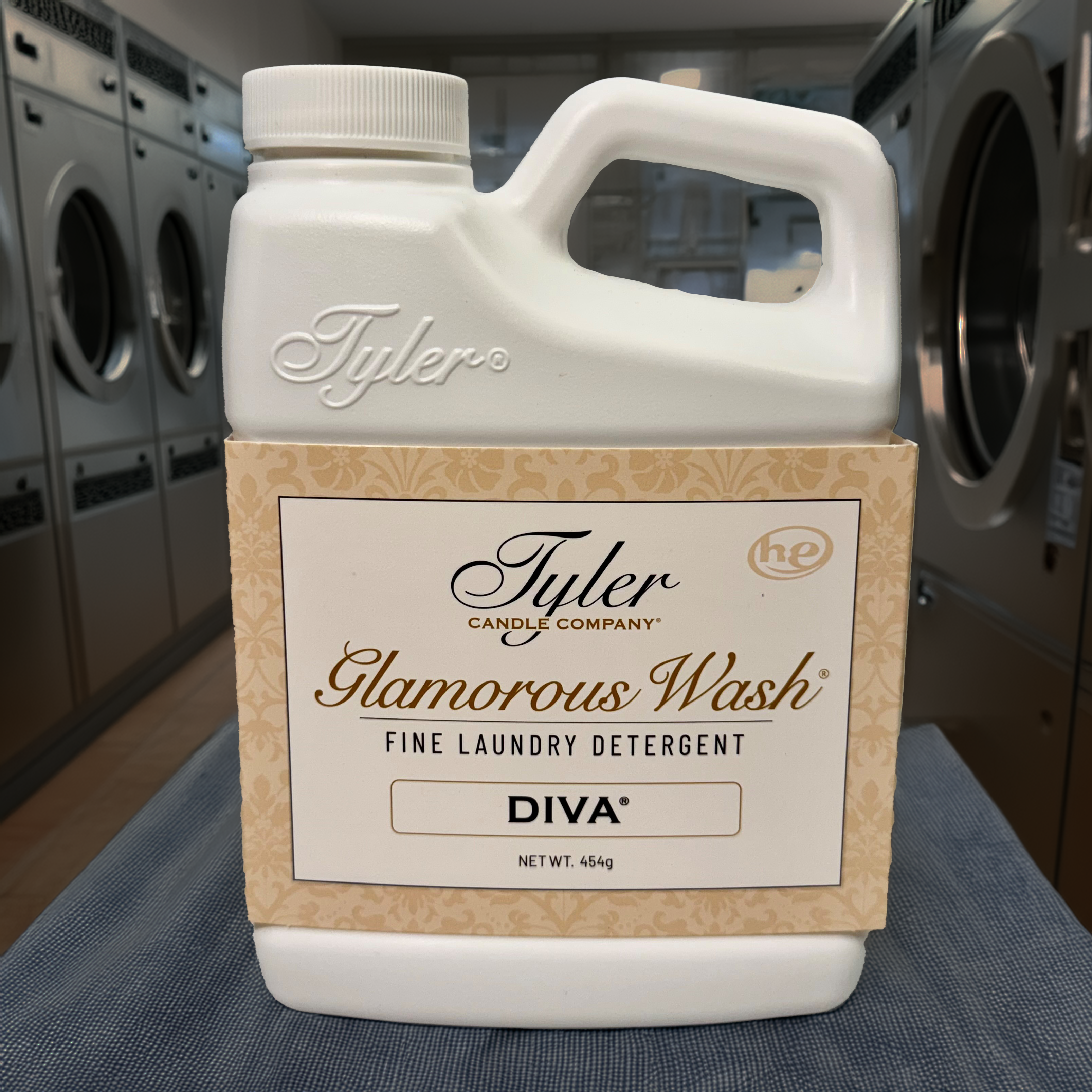 Tyler Candle Company Glamourous Glam Wash Laundry Detergent