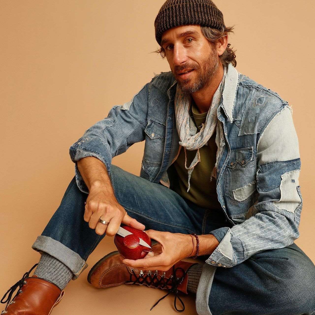 Deejo 37g Esoteric Series Pocket Knife - Mystical Mastery in Z40C13 Stainless Steel