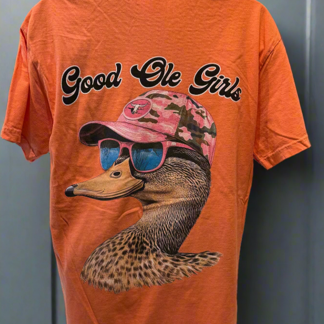 Good Ole Girls Duck Pink Camo Tshirt Closup