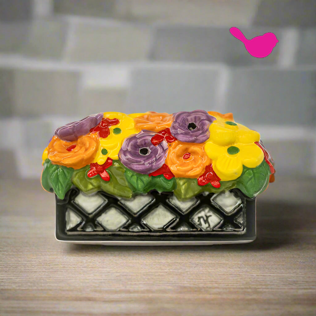 Nora Fleming Mini Love Blooms Here Window Flower Box
