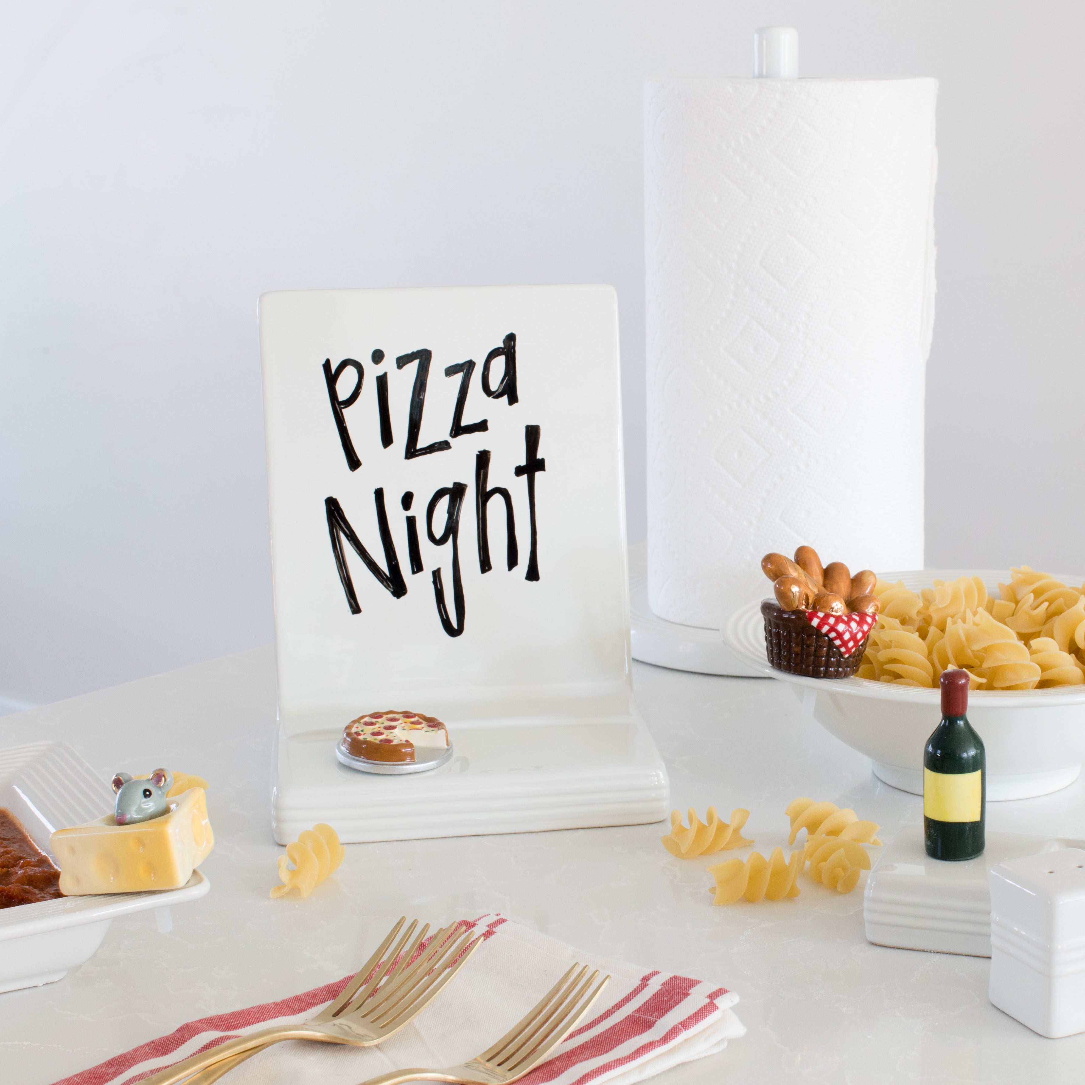 Nora Fleming Bread Basket Mini – You Knead This