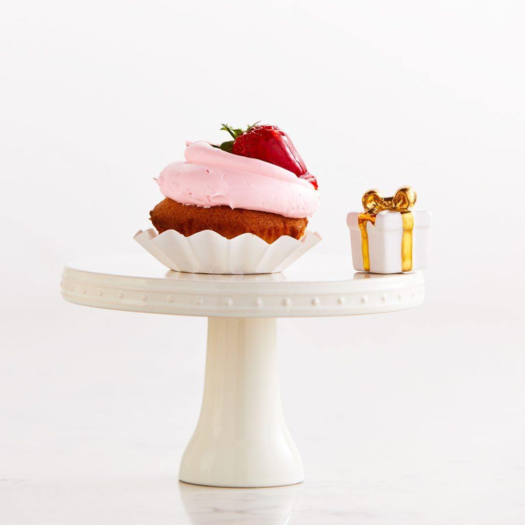 Petite Pedestal by Nora Fleming - Turnmeyer Galleries