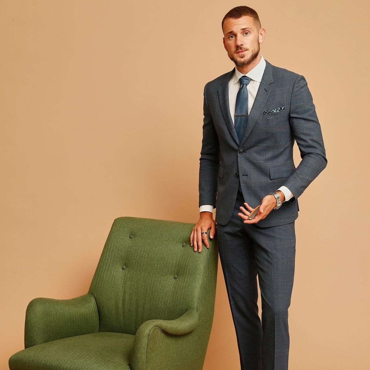 Deejo 37g Polynesian Tribal Series Pocket Knife - Island-inspired Mastery in Z40C13 Stainless Steel