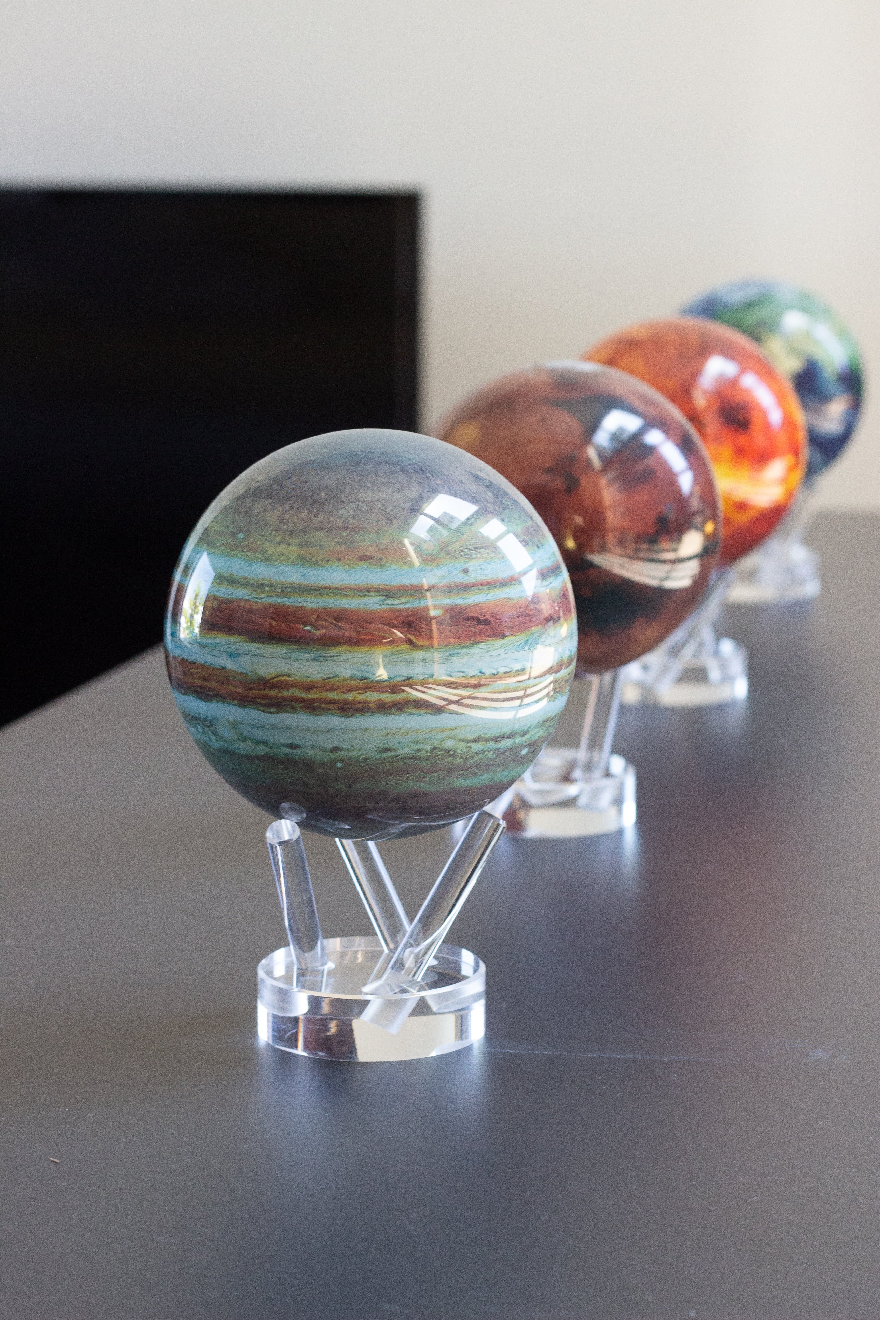 MOVA Solar Powered Spinning Globes